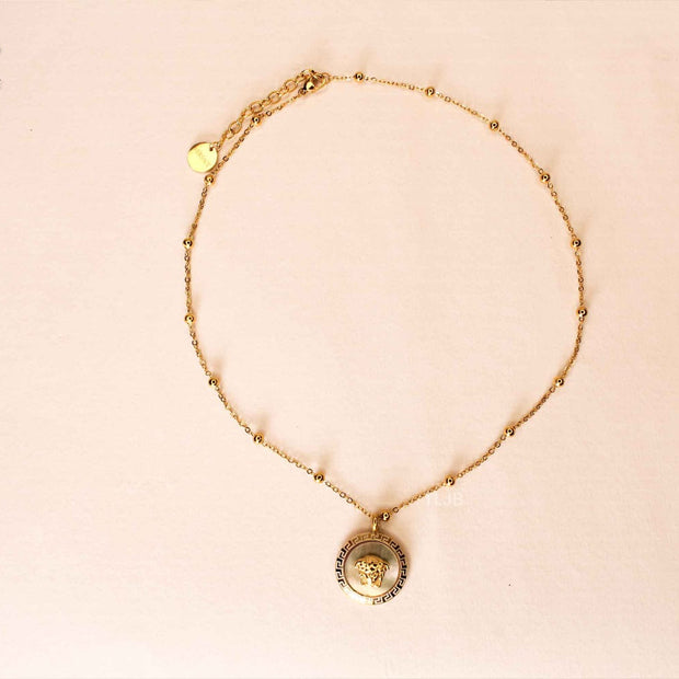 Medusa necklace MOP