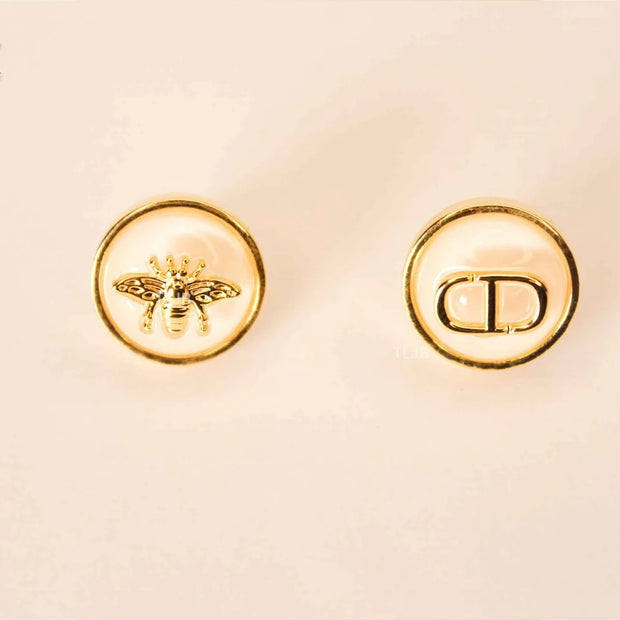 Alphabet CD combo bee earrings white