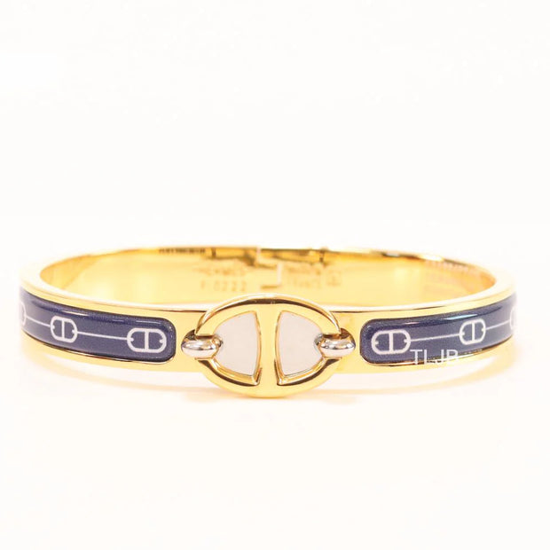 Alphabet H seek bracelet with blue print