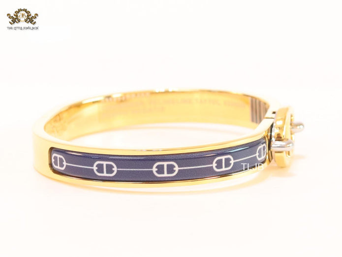 Alphabet H seek bracelet with blue print