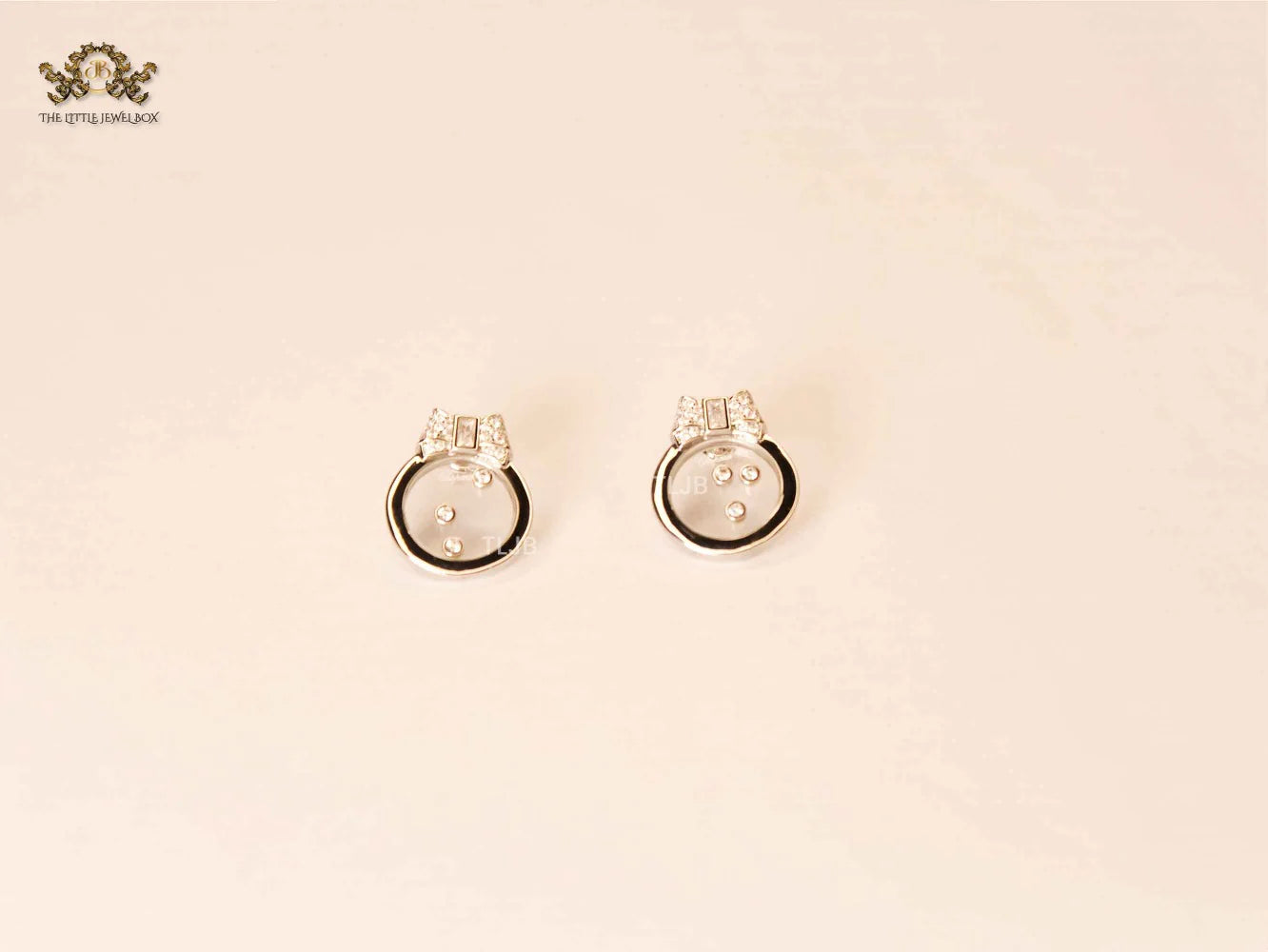 Bow ringed paltinum happy diamond earrings CHPRD