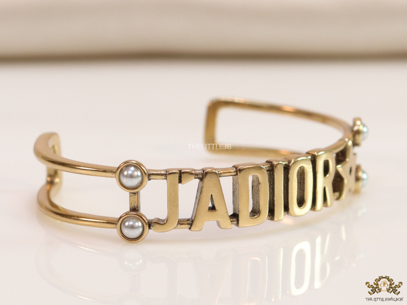 Open Gold plated bracelet with letters