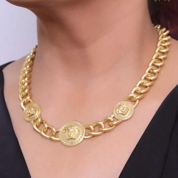 Chunky medusa gold link chain