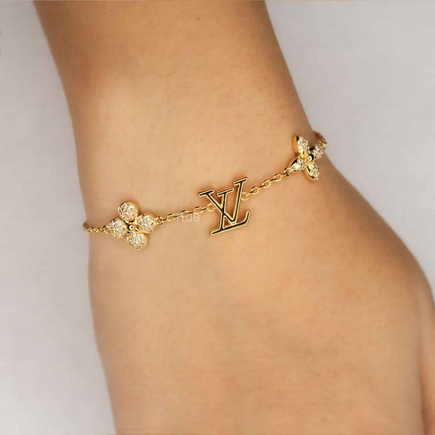 alphabet LV twin flower bracelet golden