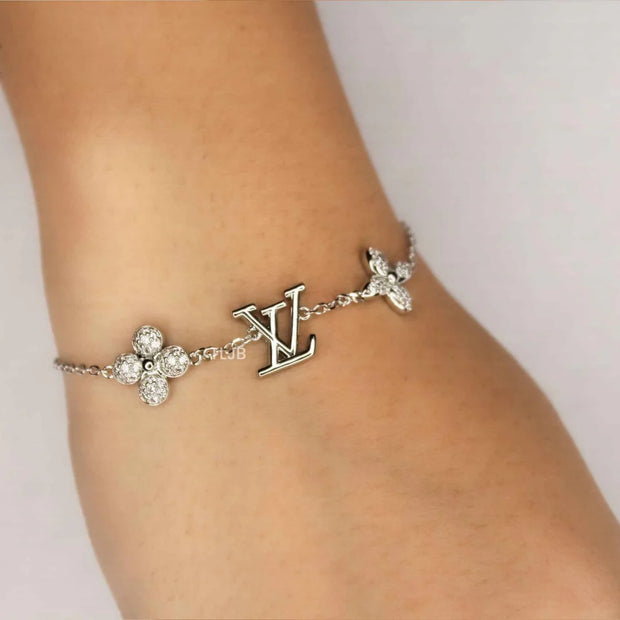 alphabet LV twin flower bracelet platinum