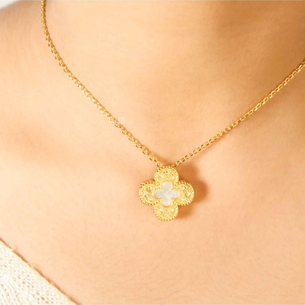 Alphabet L & V Gold clover MOP chain necklace