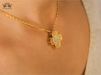 Alphabet L & V Gold clover MOP chain necklace