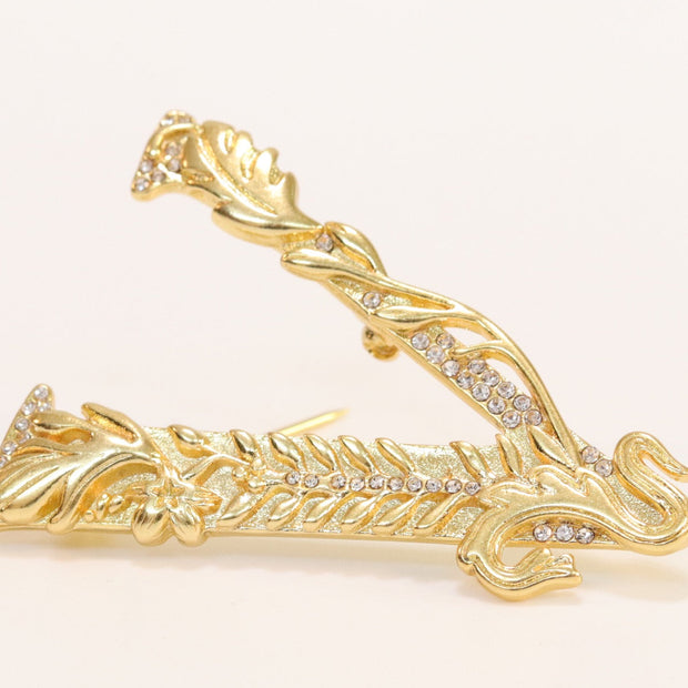 Alphabet V brooch
