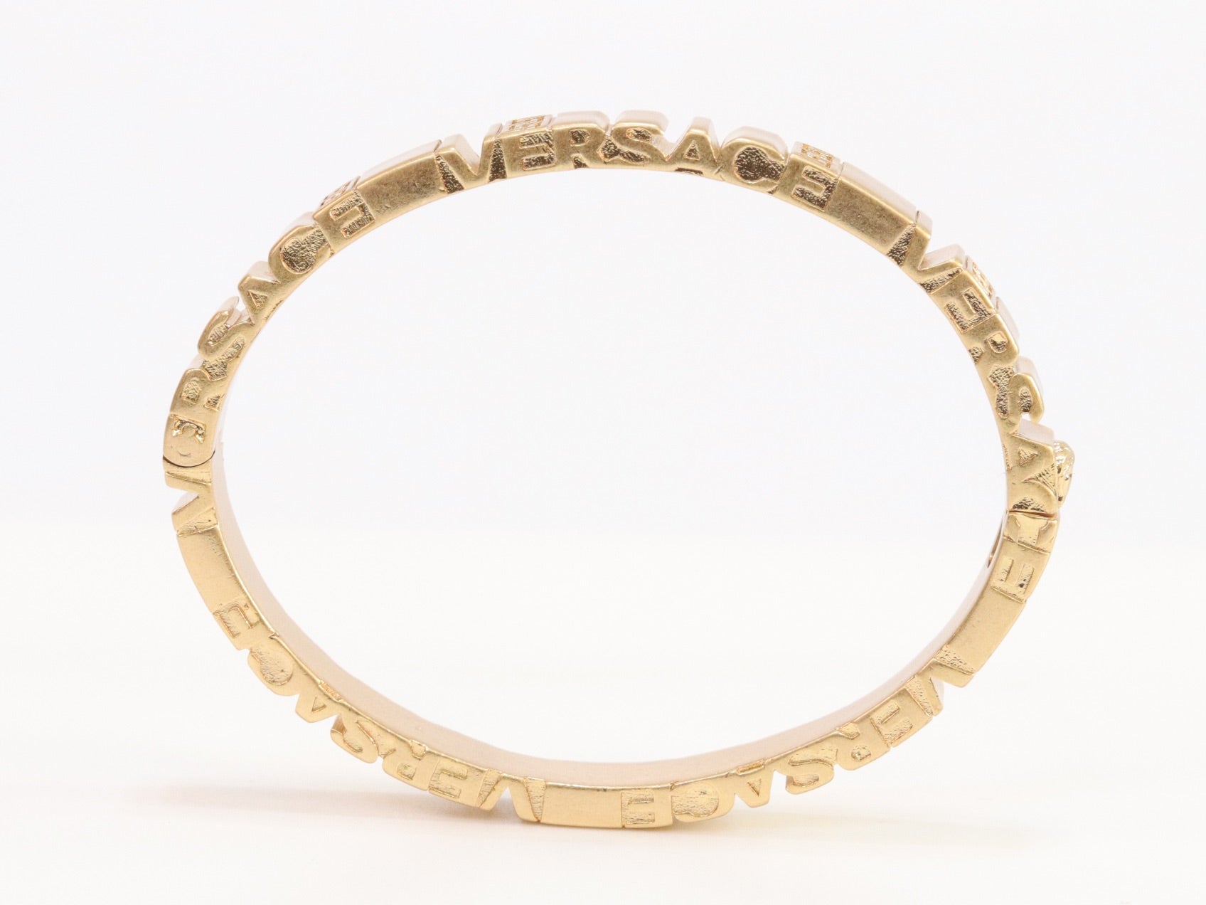 Medusa gold plated open bracelet
