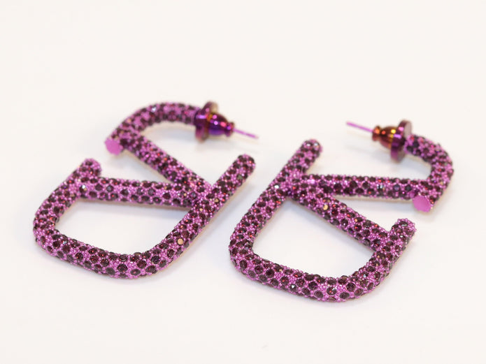 Alphabet V purple cz rectagular hoops 45 mm