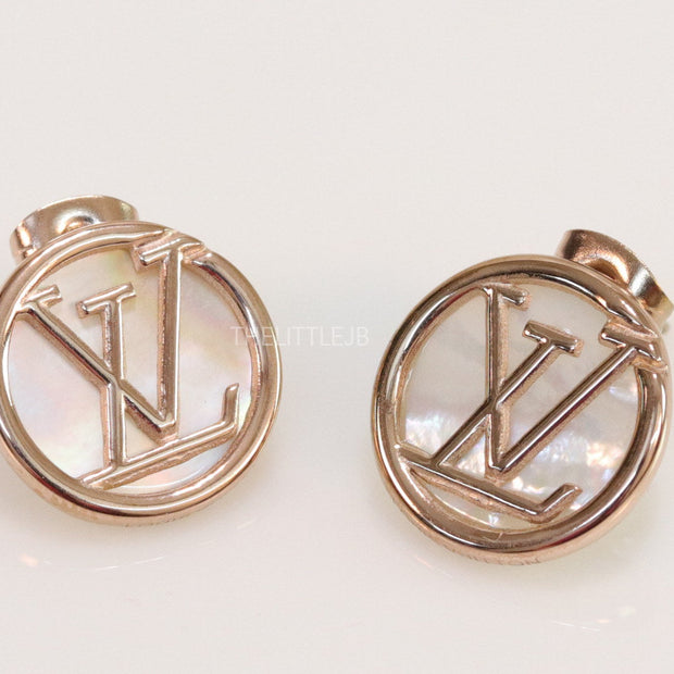 Rose gold plated alphabet stud earrings with MOP