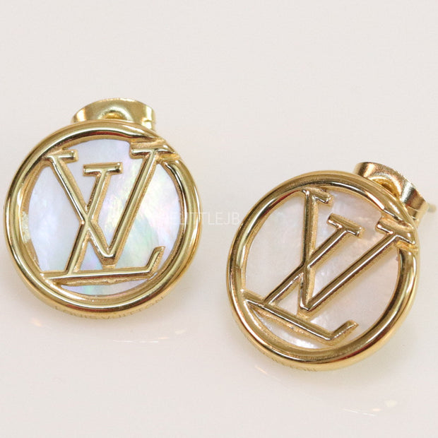 Gold plated alphabet stud earrings with MOP