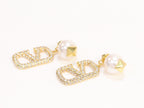Alphabet V gold cz pearl drops