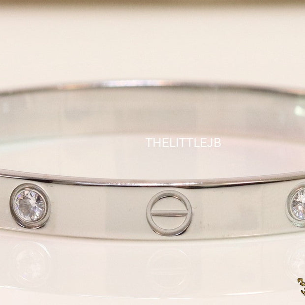 Men's platinum Screw and diamond oval shaped openable bracelets
