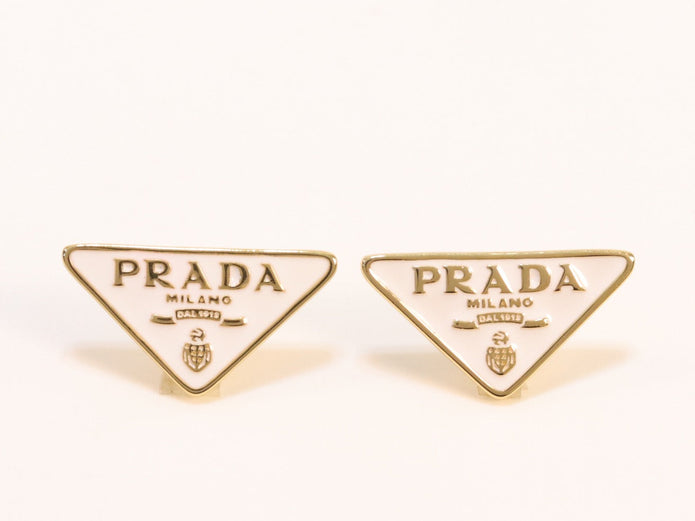 White & Gold enamel studs