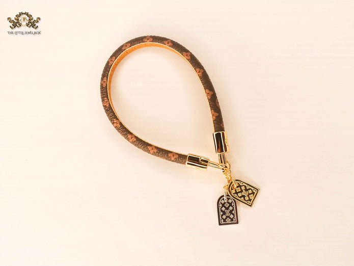 Alphabet L&V combo charm monogram leather bracelet