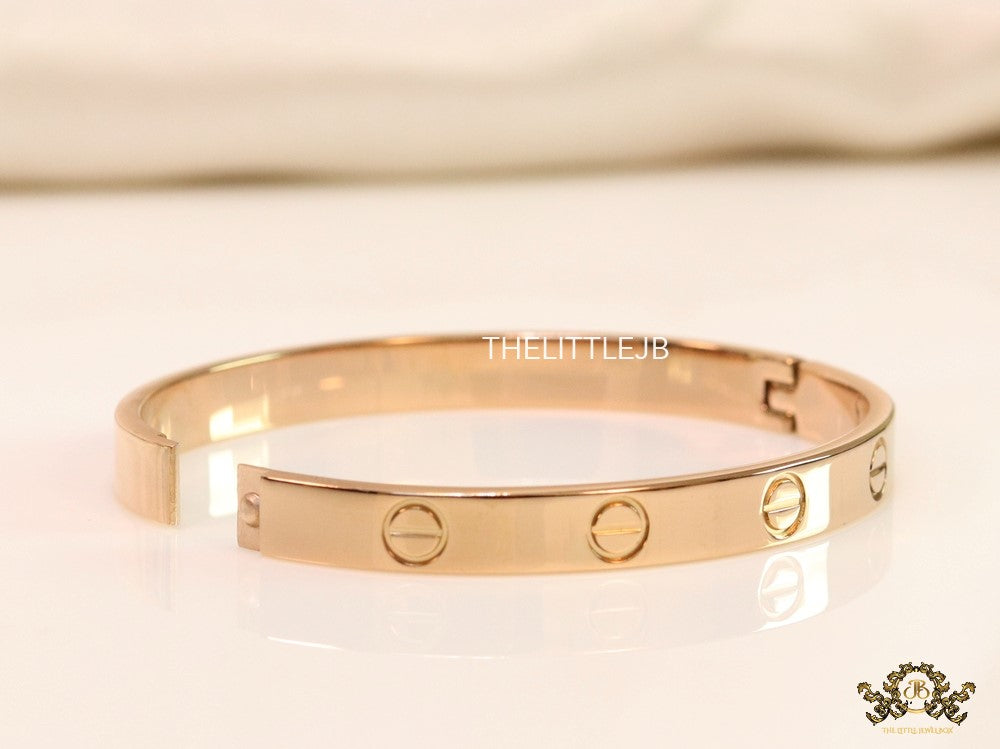 Men's rosegold all screws oval shaped openable bracelets