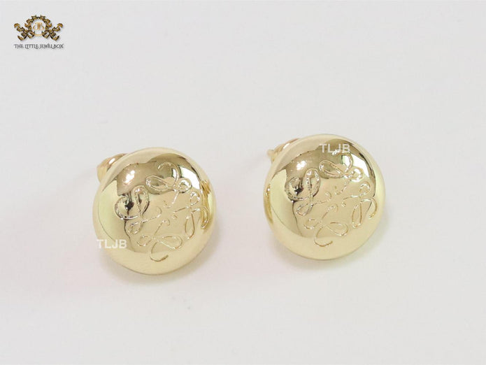 Alphabet L small gold studs