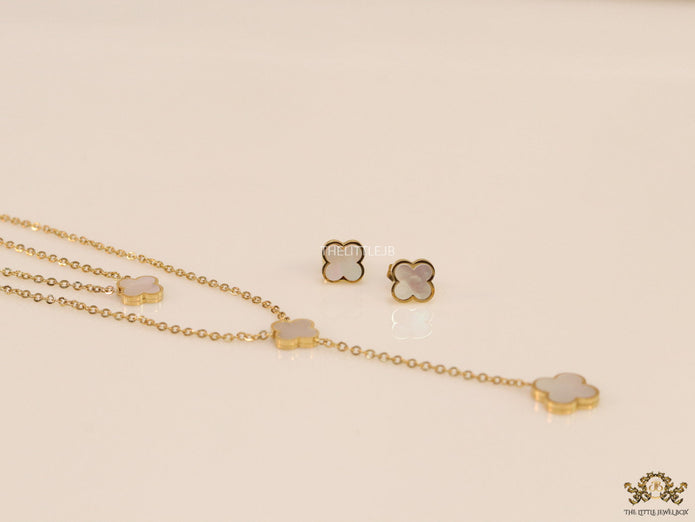 Dual chain necklace with white MOP clover in gold finish