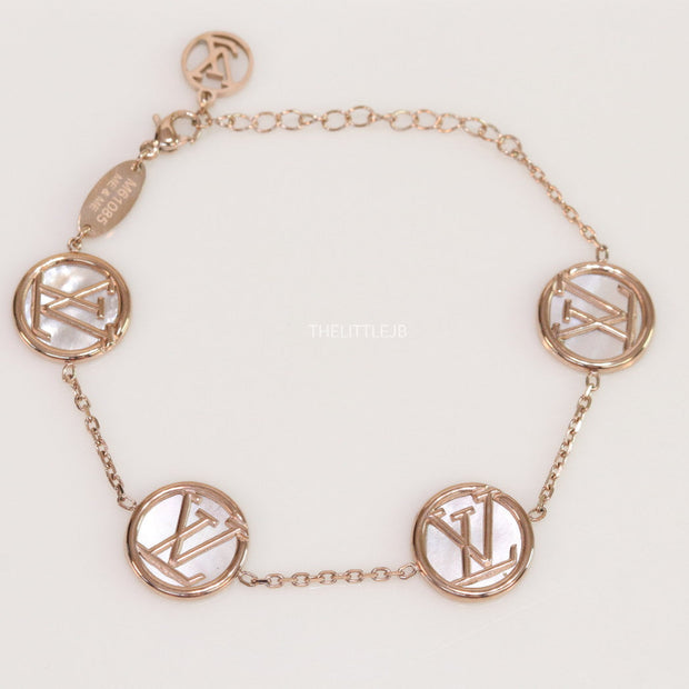 Rose gold plated sleek chain bracelet with MOP discs