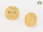 Double C textured round studs