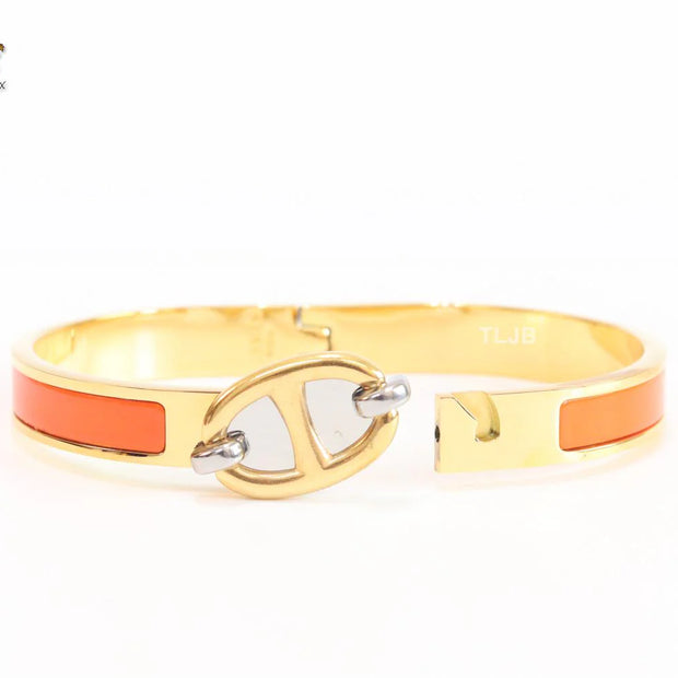 Alphabet H orange sleek bracelet