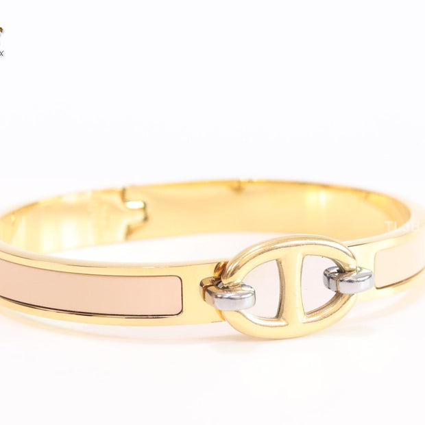 Alphabet H baby pink  sleek bracelet