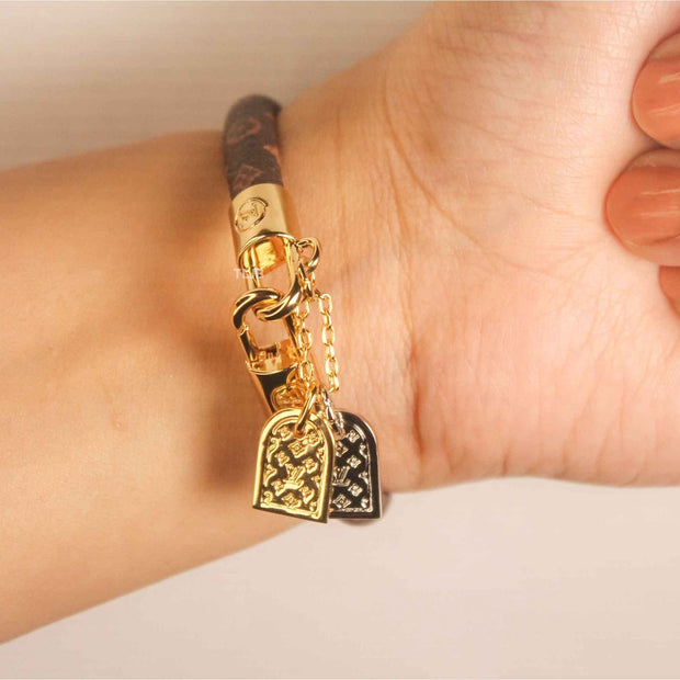 Alphabet L&V combo charm monogram leather bracelet