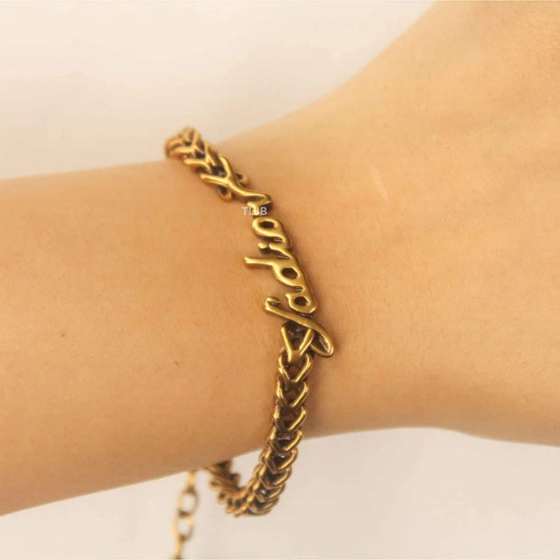 Alphabet D antique trace chain bracelet