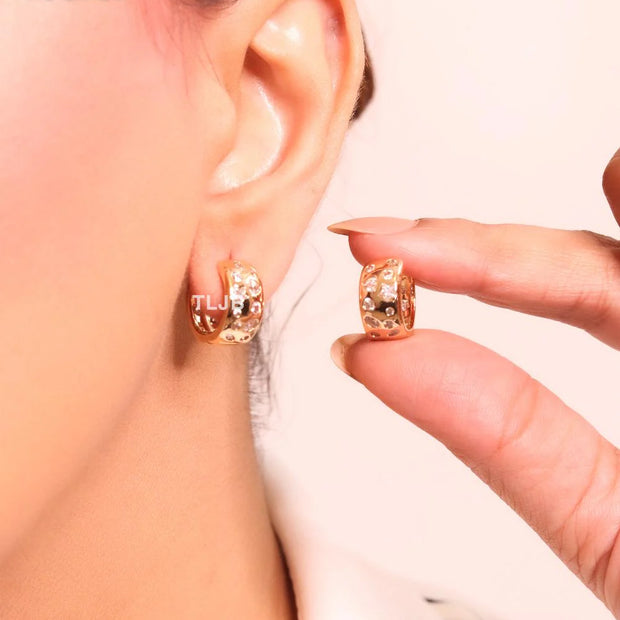 Small hoops with studded cz - Gold