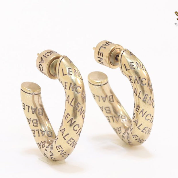 Alphabet B small twisted hoops