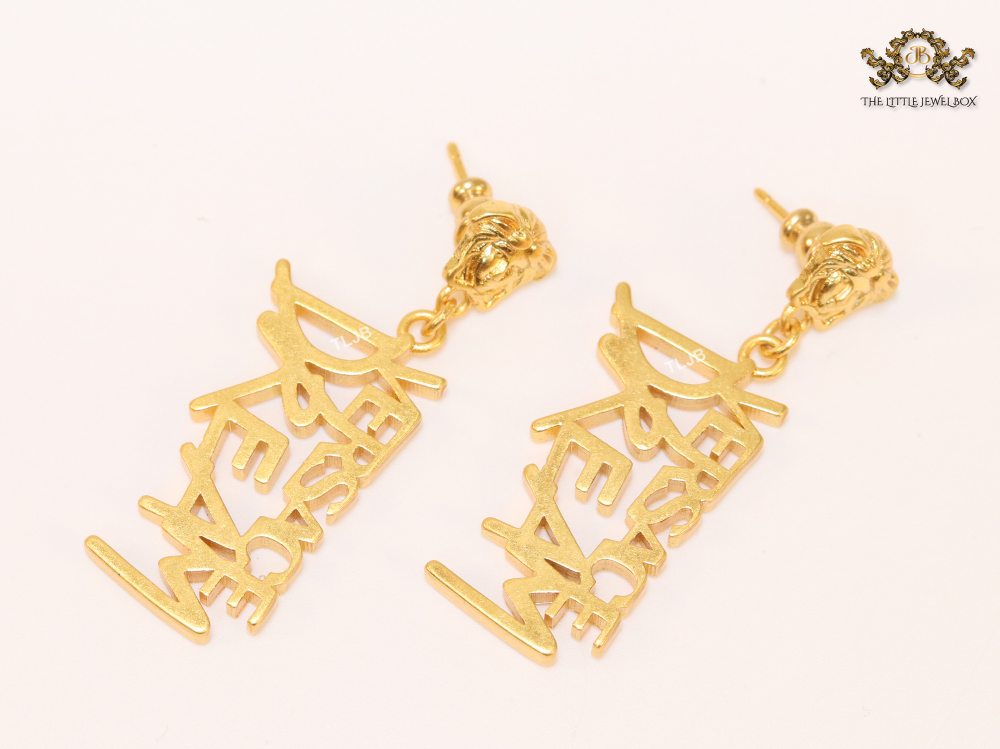 Medusa & alphabet Dream danglers plain