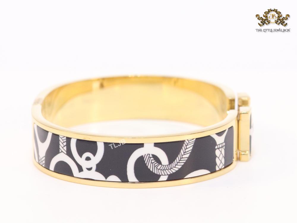 Alphabet H B&W bracelet