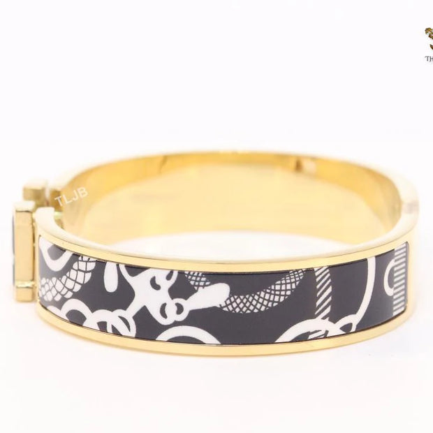 Alphabet H B&W bracelet