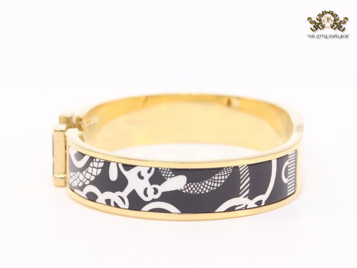 Alphabet H B&W bracelet