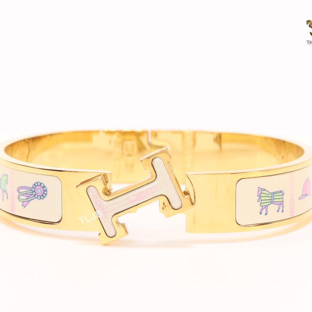 Alphabet H multi coloured bracelet
