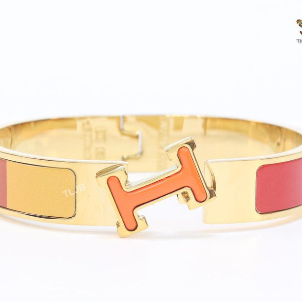 Alphabet H red and orange bracelet