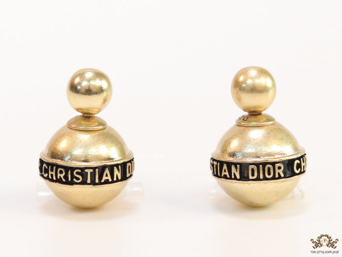 Gold plated lobe shape studs with alphabets