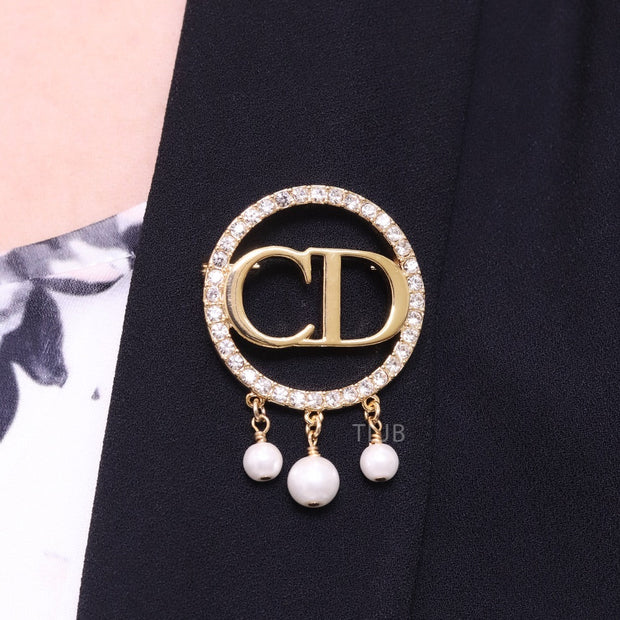 Gold Alphabet C and D brooch with cz and pearl dangles