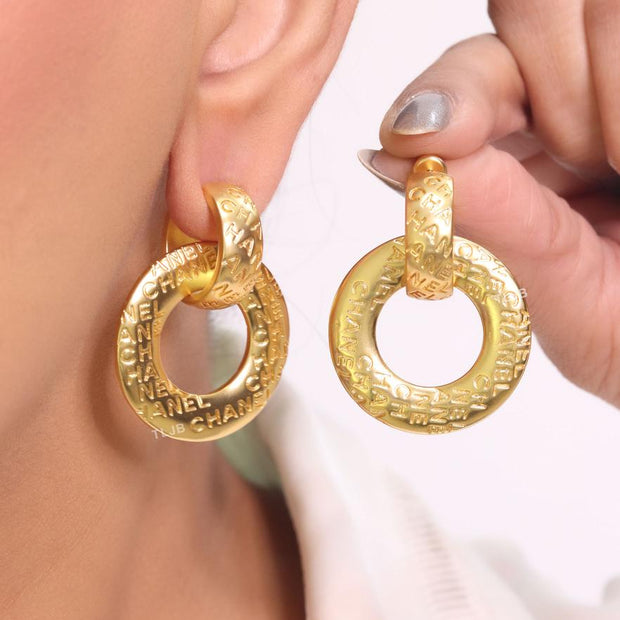 Detachable hoops