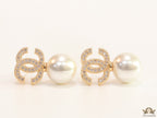 Twin C motif stud in gold and cz with pearl drop