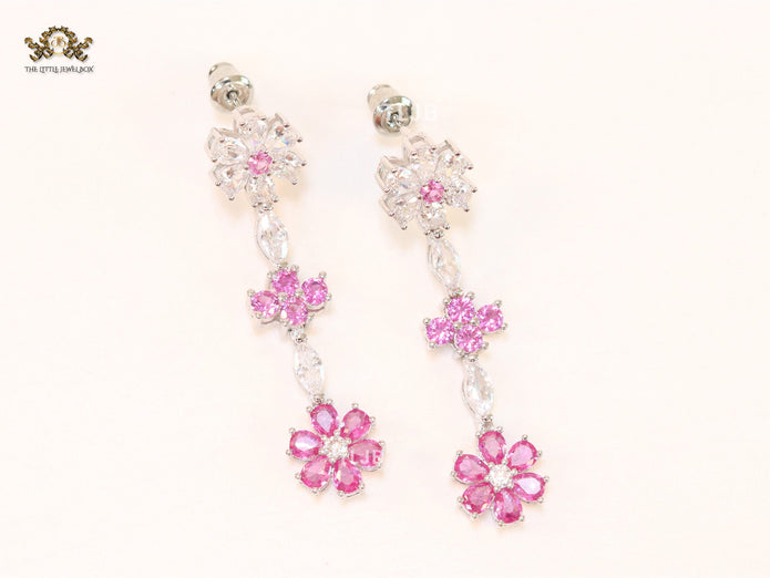 Dainty floral earrings