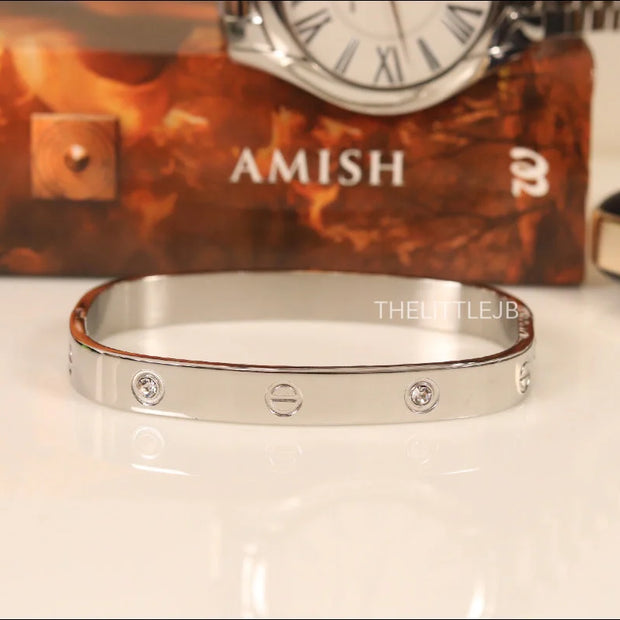 Men's Screw and zircon platinum finish bracelet rectangle shape