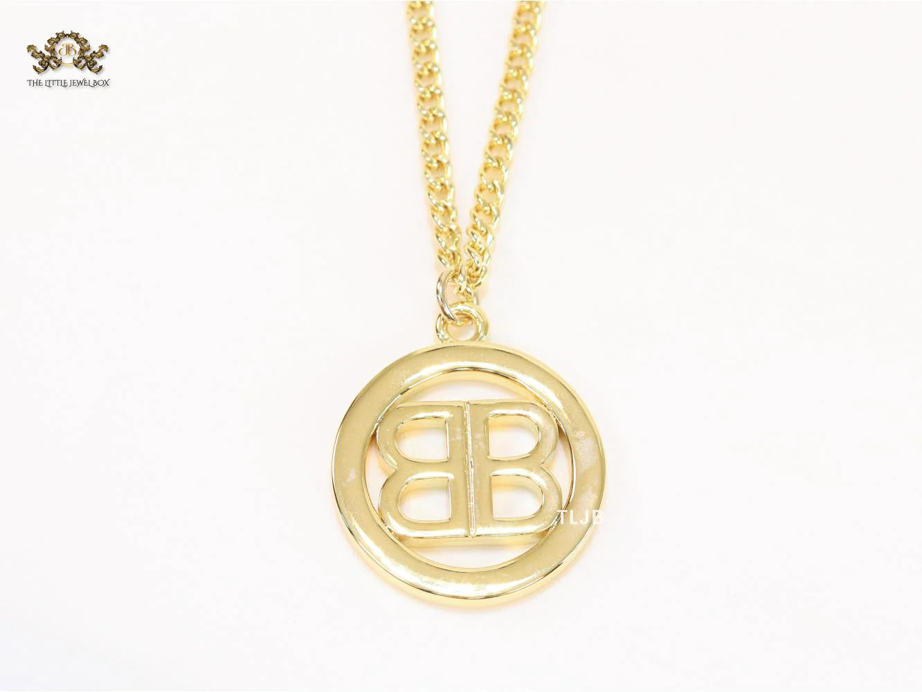 Alphabet B gold chain