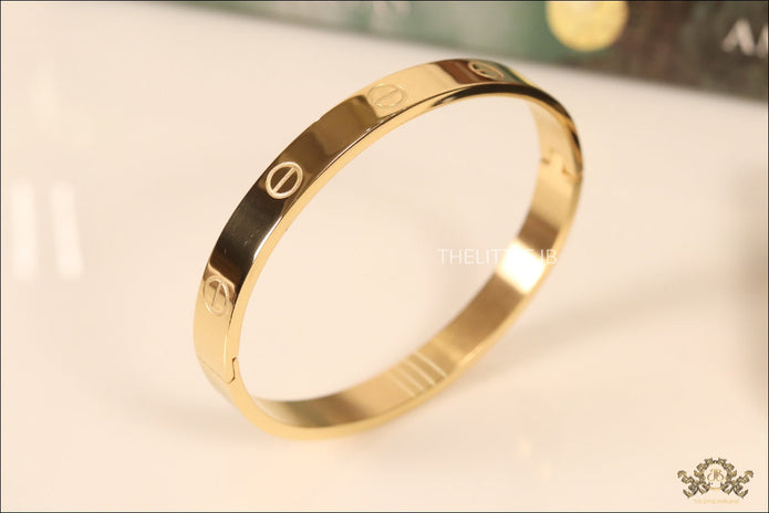 Gold plated bracelet for men's with screws