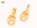 Alphabet V small hoops