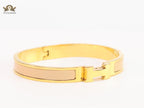 Alphabet H beige gold plated bracelet 8mm