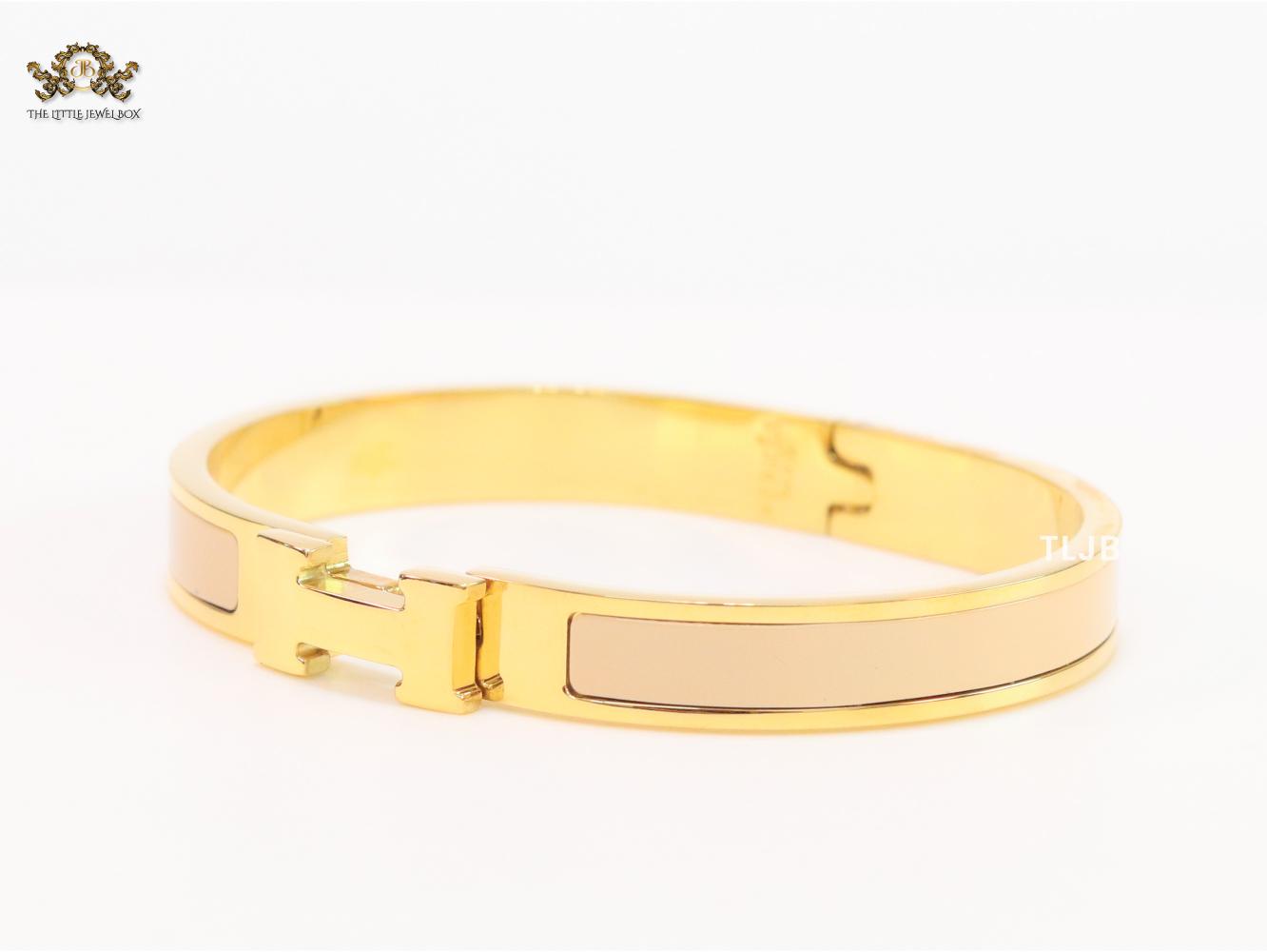 Alphabet H beige gold plated bracelet 8mm