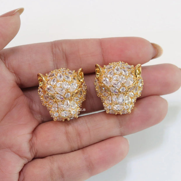 Panther head stud earrings in gold plating and cz