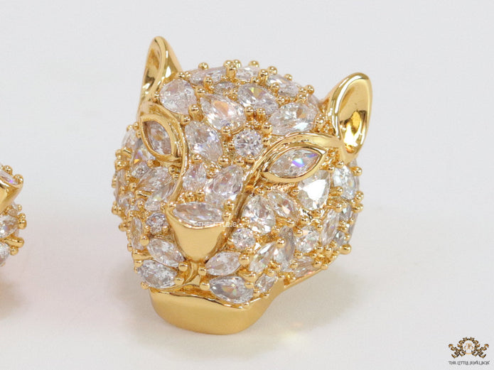 Panther head stud earrings in gold plating and cz